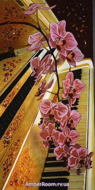 Орхидея на фортепиано